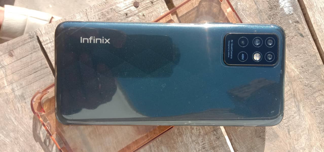 Condition like new اوریجنل چارجر موبائل کے ساتھ ملے گا۔ ڈبہ نہی ھے 1