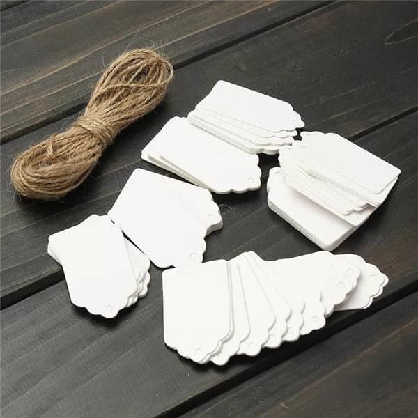 100 Pieces Kraft Paper Style Hang Tags with Scallop Head, Wedding and Party Decoration Tags, Gift Jewelry Price Tags