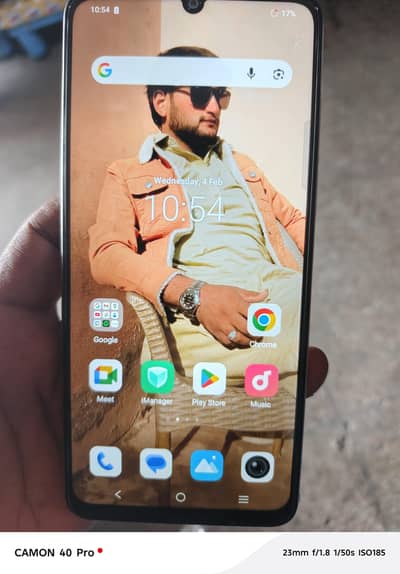 6 gb 128 gb with charge box