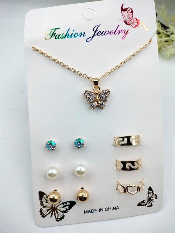 Pack of 7 Jewellery Set: 1 Necklace/Pendant, 3 Stud Earrings, and 3 Adjustable Rings