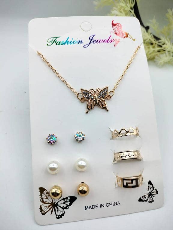 Pack of 7 Jewellery Set: 1 Necklace/Pendant, 3 Rings with Adjustable Sizes, and 3 Stud Earrings