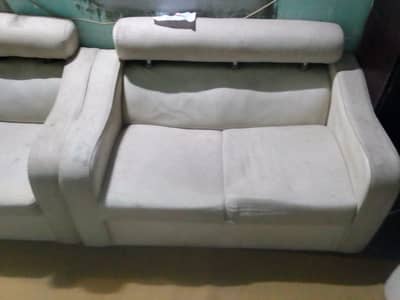 7 seater sofa set  saaf sofa hai Thora Sa kam hai ek sofa me