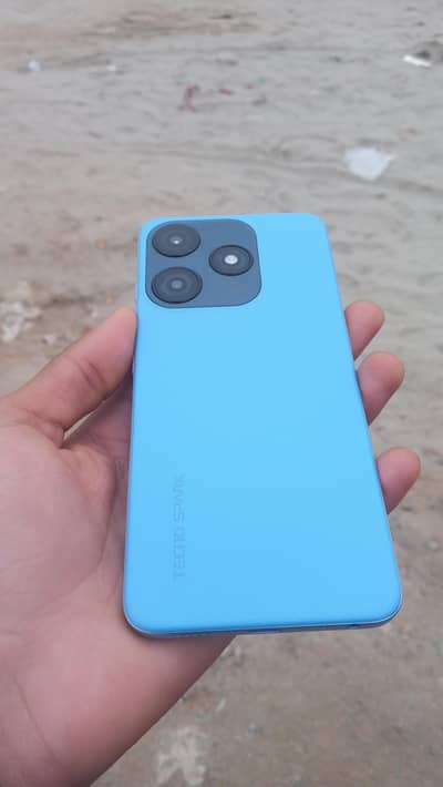 tecno spark 10 c 4+4 ram memory 128