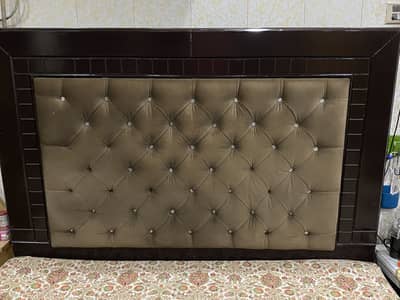 Mattress and Wooden bed without side tables is for sale