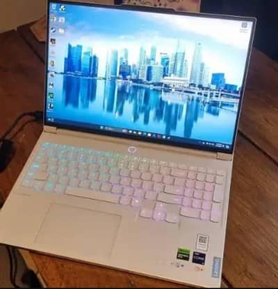 Lenovo Legion 7i Gen 9 – Gaming Laptop