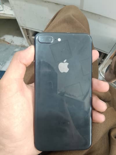 Apple iPhone 8 Plus