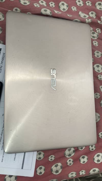 Asus ZenBook (UX330CAK) Slim & Lightweight Laptop - Intel Core m3