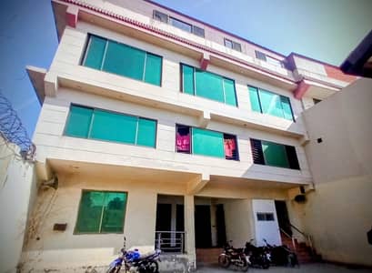 Beautiful 1 Bedroom Studio Apartment for Rent in G-12/4 Islamabad VIP Location