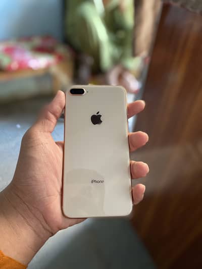 iPhone 8 Plus water pack