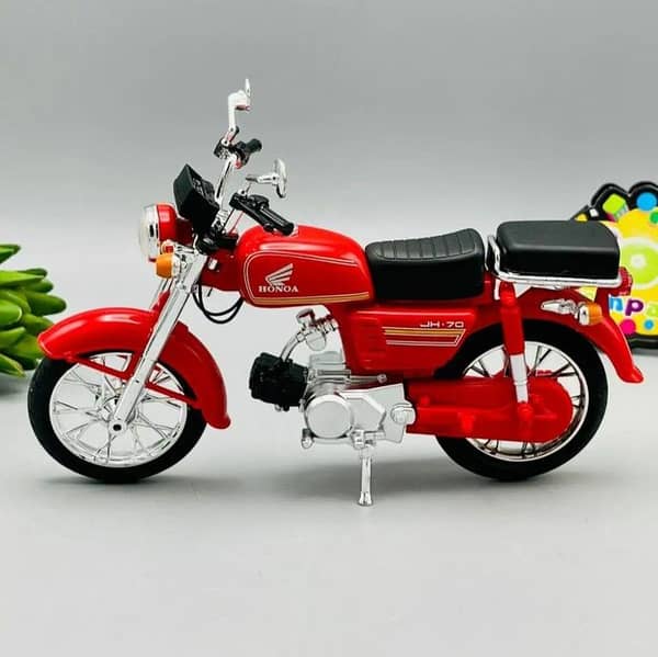 Diecast Honda JH-70 Classic Motorcycle Model in Red — Length 7 in, Height 4.75 in