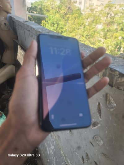 iPhone XS Max Dual Sim Officially Approved