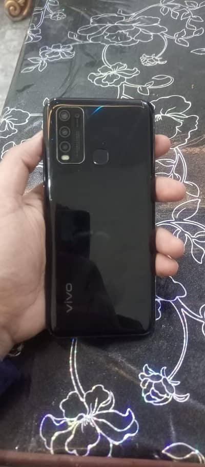 vivo y30 4 64