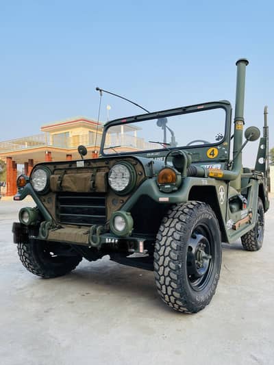 M825 Jeep
