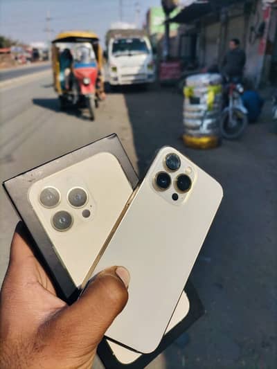 iPhone 13pro pta proved 87 battery health 10/10 with box