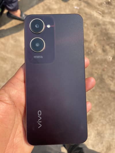 Vivo y 18 Ram 4GB 128 GB memory
