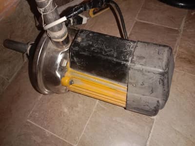 water pump and solar cleaner wiper