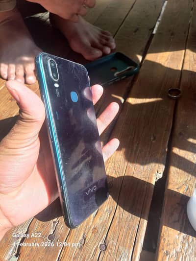 vivo Y11.3Ram. . . 32Mamory