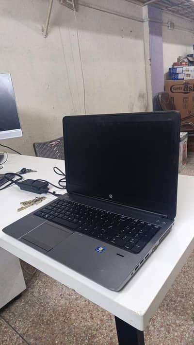 HP ProBook 650 - 15.6" Professional | Intel i7 | 8GB RAM | 320GB