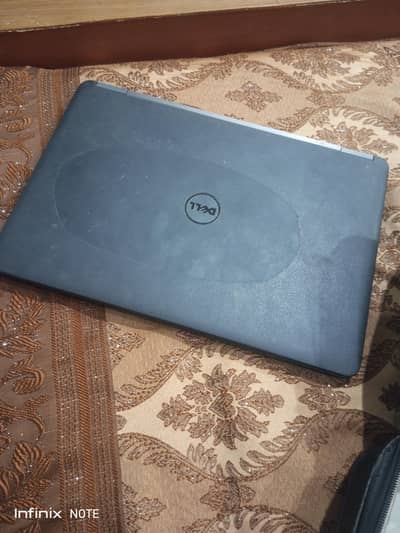 machine in use bettery kharab hai direct chalta hai