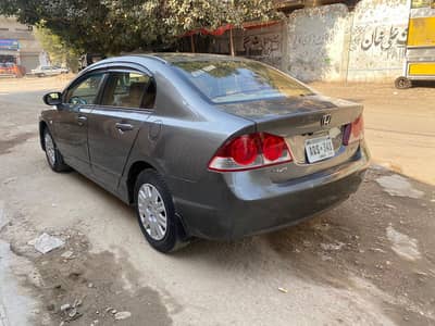 civic 2008 own engine  50 % original.