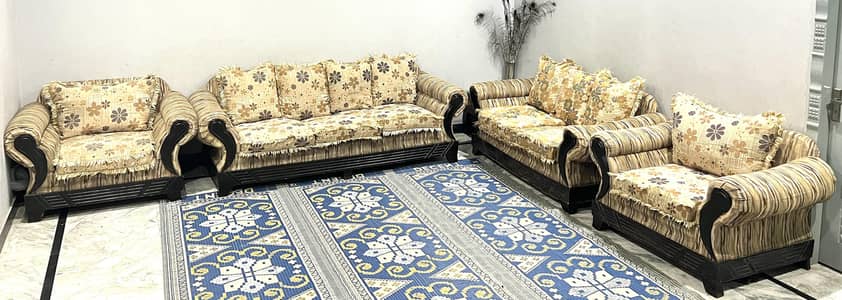 7-Piece Sofa Set for Sale - Peshawar (Nasir Bagh Road)