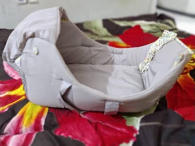 Baby Carry Cot by Kidzo