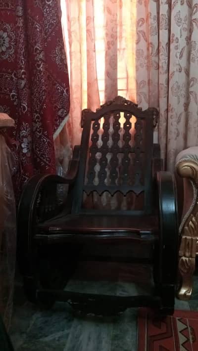 Rocking chair with Good condition