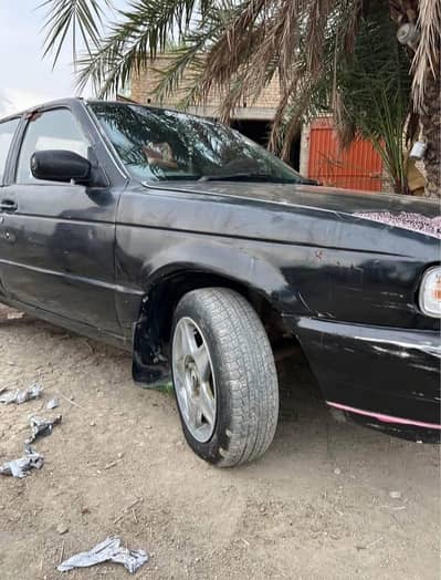Nissan Sunny 1993