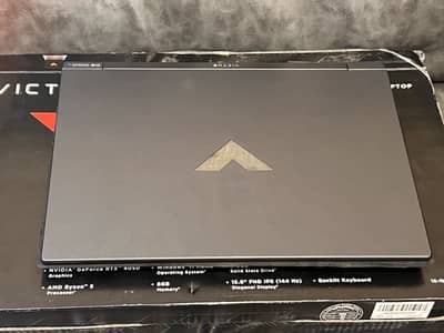 HP victus 15 I5 13th RTX 4050
