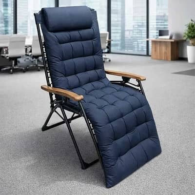 Comfortable Folding Recliner Chair – Padded & Adjustable