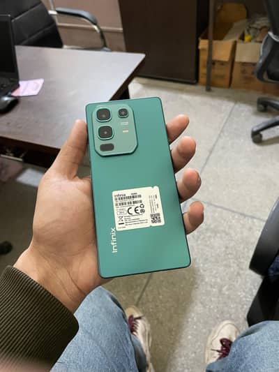 Infinix note 50 8/256 gb Titanium green