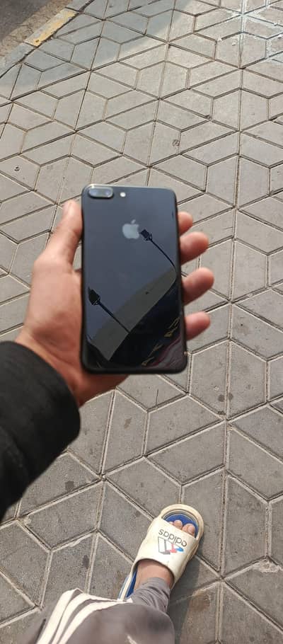 iphone 7 plus PTA APPROVED condition 10/9