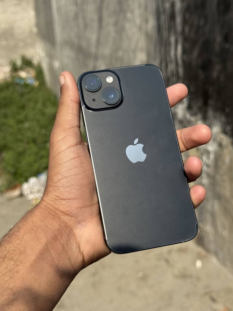 Iphone 14 simple 1