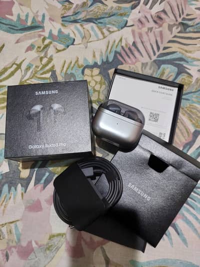 Original Samsung Galaxy Buds 3 Pro For Sale Urgently