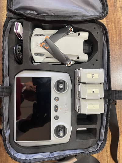 DJI Mini 3 Pro + Fly More Kit (Excellent Condition) Low Battery Cycles