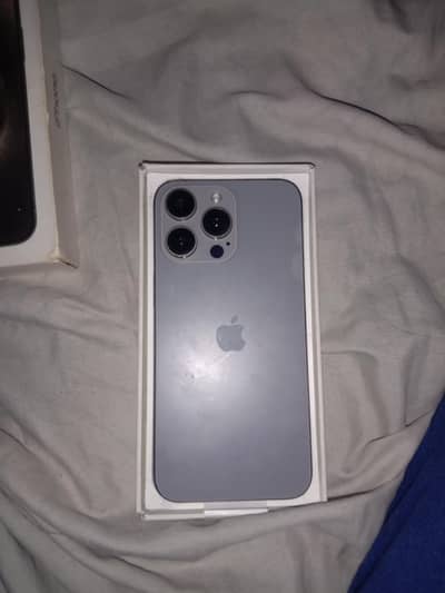 iPhone 15 Pro Max dummy