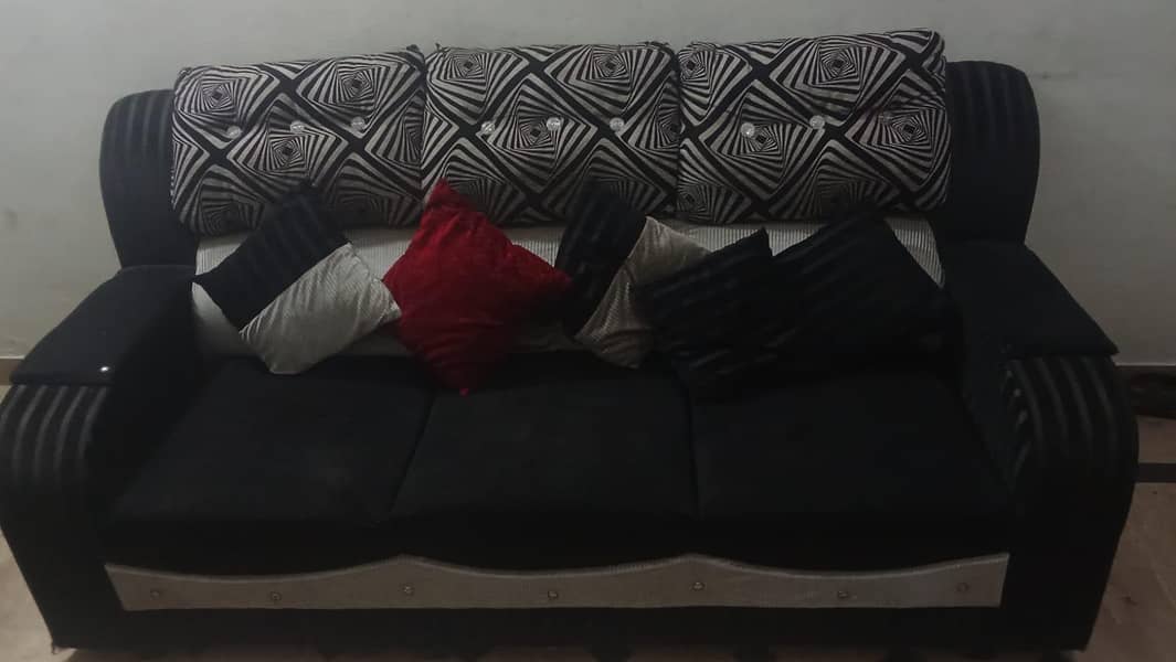 آج آ کر لے جا سکتے ہیں” استعمال شدہ صوفہ سیٹ برائے فروخت (ارجنٹ) 0
