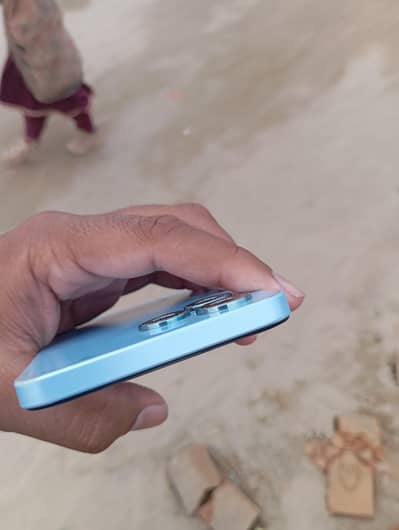 4/64 box charger available no open no repair