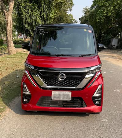 Nissan Days Roox Highway Star Pro Pilot