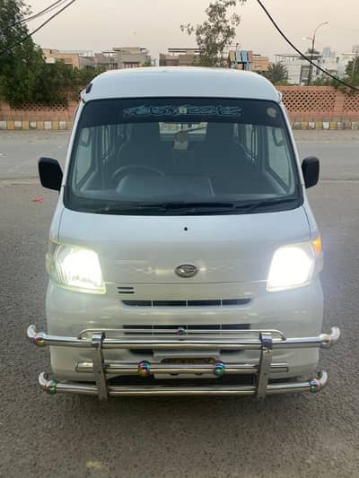 Daihatsu Hijet 2013