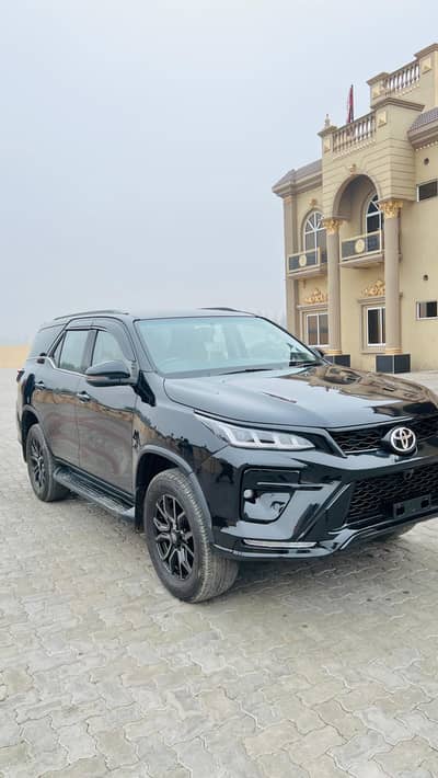 Toyota fortuner