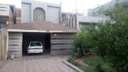 Unoccupied House Of 22 Marla Is Available For Sale In Bosan Road