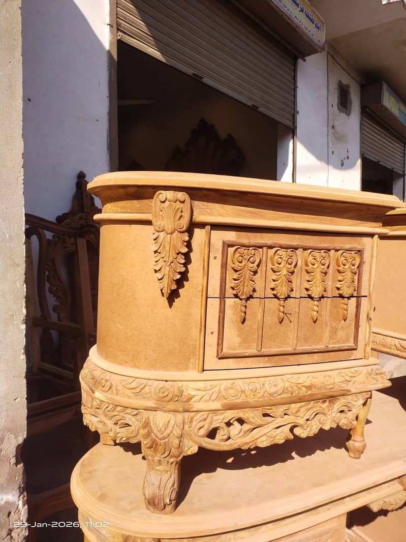 چنیوٹی فرنیچر 2