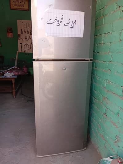 pel refrigerator for sale condition 9/10
