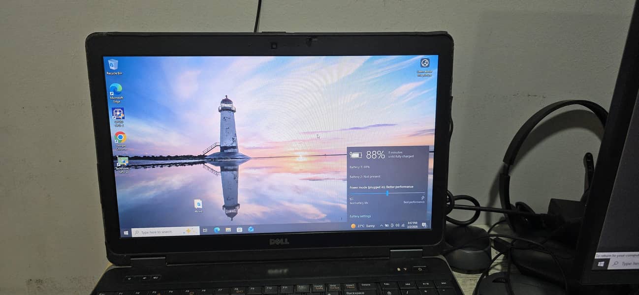 Dell Latitude E6540 0
