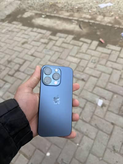 iPhone 15pro 256gb Waterpack 88 health