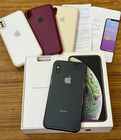 iPhone XS 64gb Complete Box