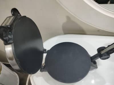 Roti maker