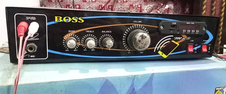 Boss Amplifier, 1047-D, Coper Transfarm, 220 Volte,