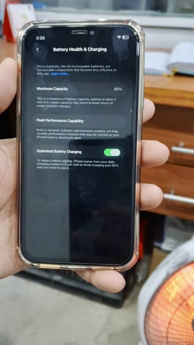 iPhone 11 factory unlock e sim time